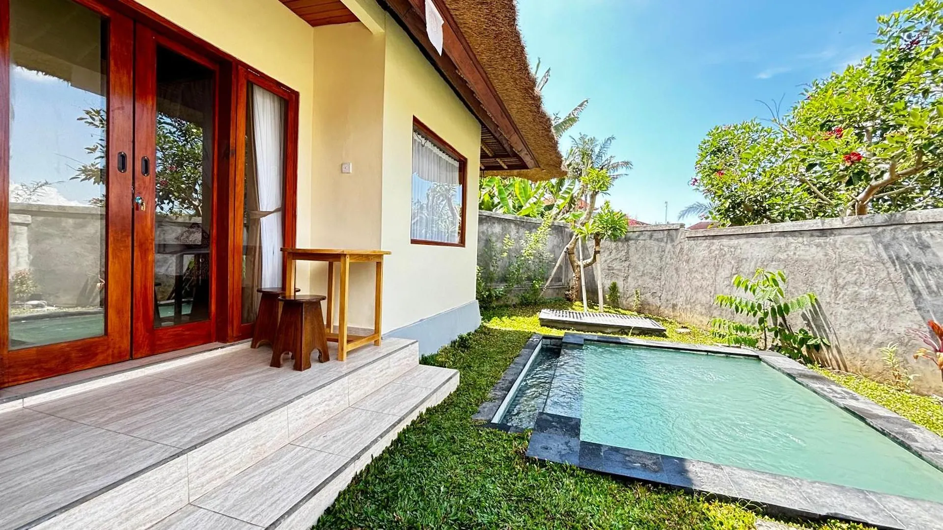 Dur Pekerisan Retreat Villa Ubud 0*, Ουμπούντ
