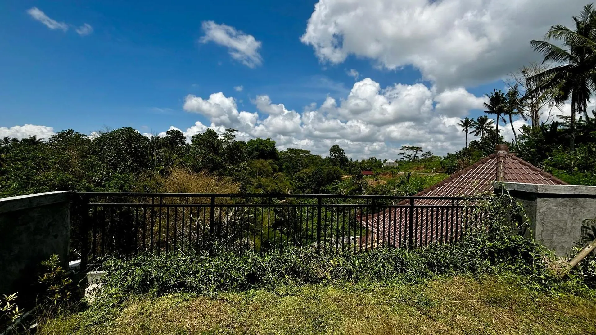 Dur Pekerisan Retreat Villa Ubud Indonesia