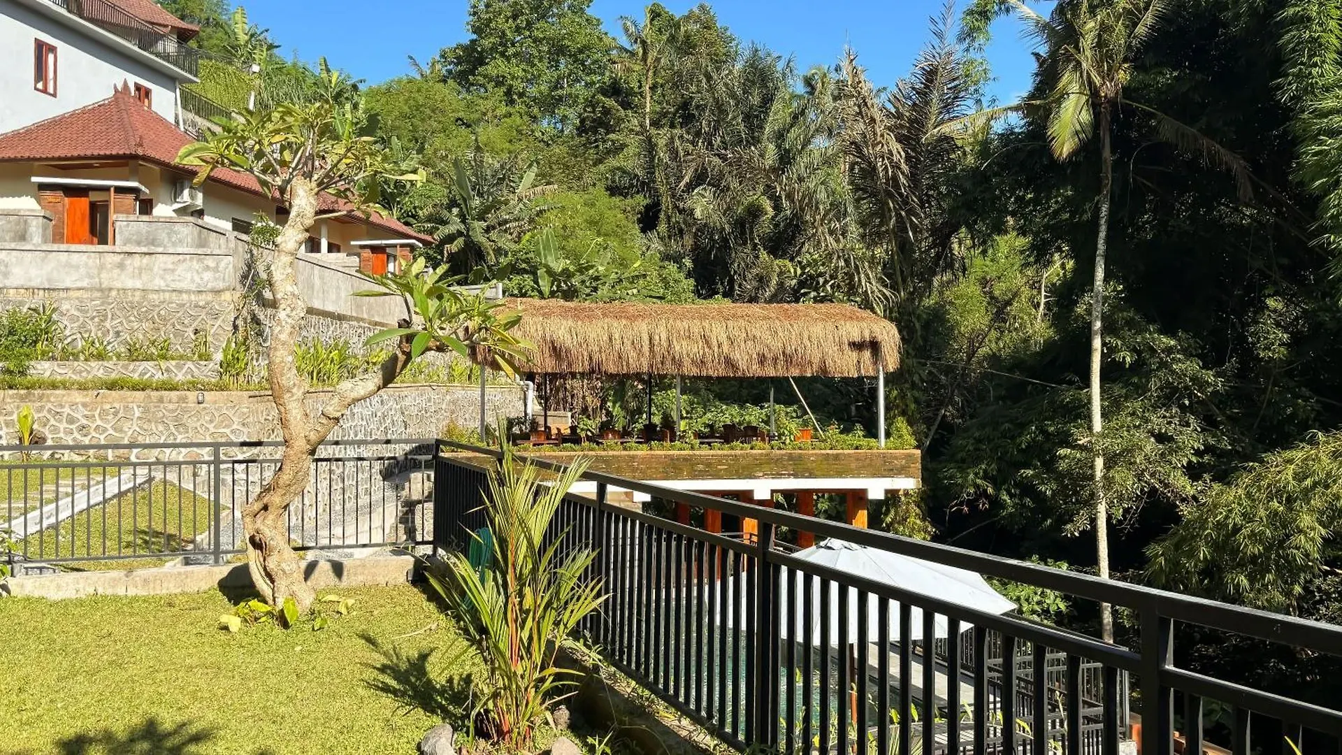 Dur Pekerisan Retreat Villa Ubud